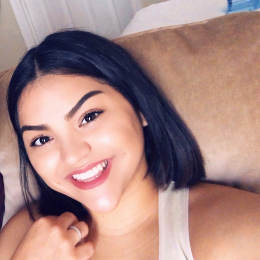 Meet your Posher, Brianna